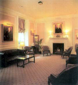 Bryanston Court Hotel ロンドン エクステリア 写真